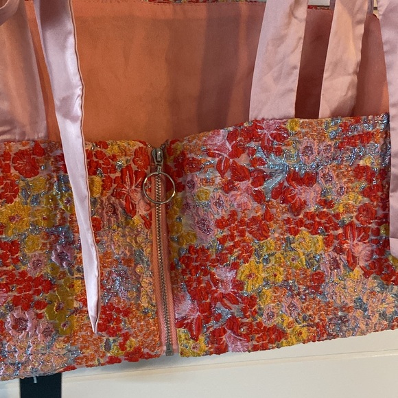 Lulus Floral Tie Crop Tank Size L NWT - Picture 4 of 5